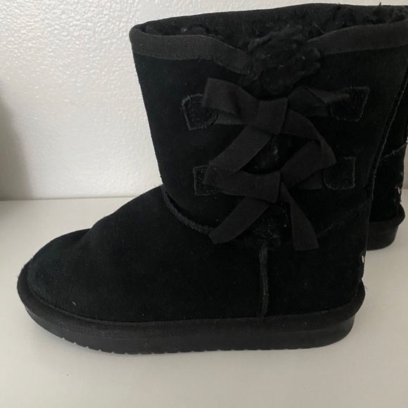 Koolaburra by Ugg Black Victoria short boot - Picture 2 of 8